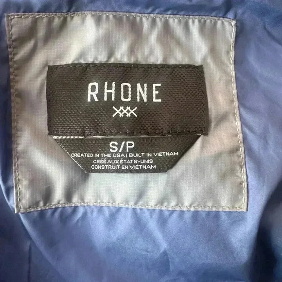 Rhone Nordic Flagstone Gray Quilted Vest Men’s Small EUC! - Picture 9 of 9